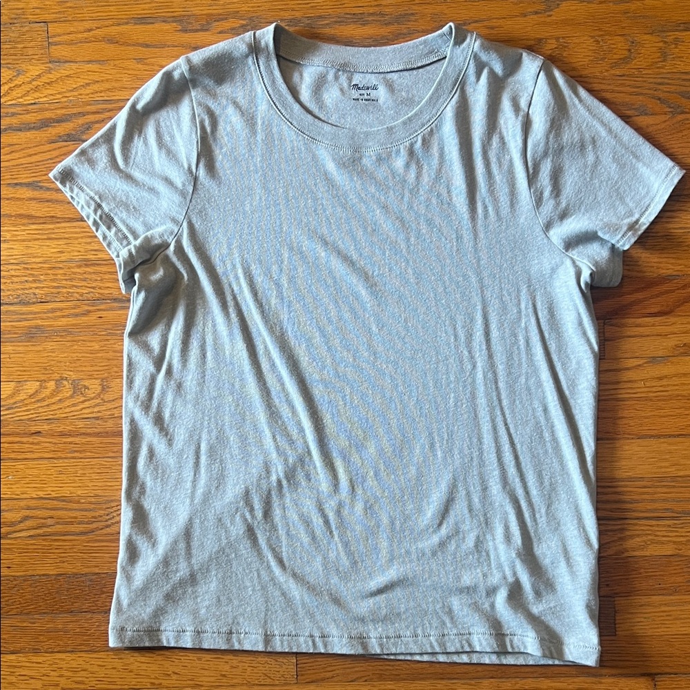Madewell Short-Sleeve Crew Tee in light gray